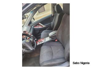 Toyota Camry SE 2008 very clean buy and drive - 2