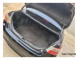 Toyota Camry SE 2008 very clean buy and drive - 4