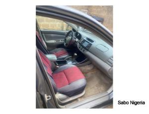 Toyota camry 04 - 3